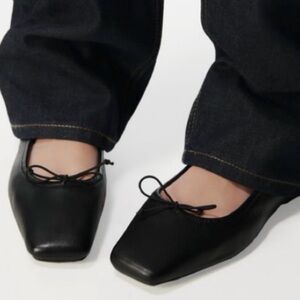 Zara New Black Ballet Flat Shoes, size 9, 40